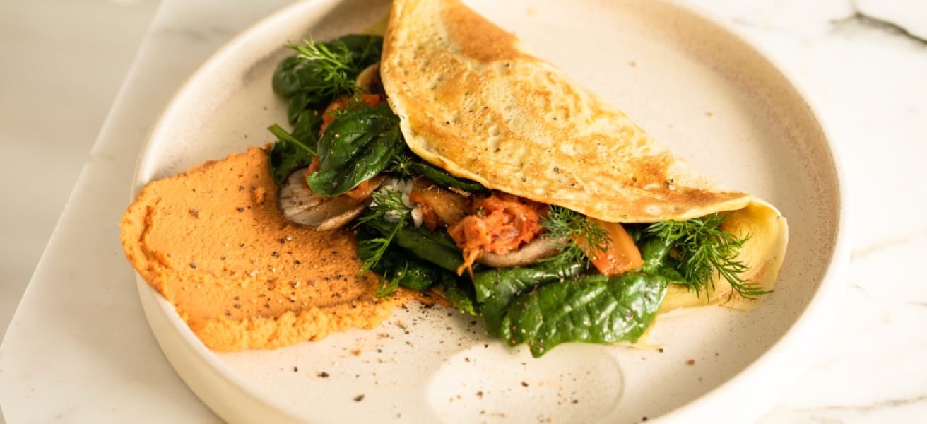 picture of delicious omelette with greens